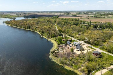 Discover lakeside living at its finest in this brand-new 3BR - photo 40