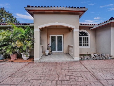 Certified Value & Rural Elegance in the Heart of the Redland Buy - photo 2