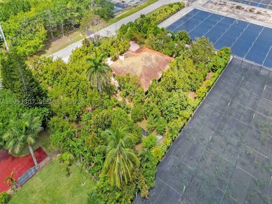Certified Value & Rural Elegance in the Heart of the Redland Buy - photo 8