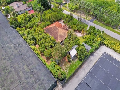 Certified Value & Rural Elegance in the Heart of the Redland Buy - photo 10