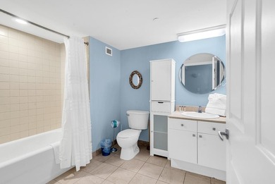This 2 bed, 2 bath unit is turnkey and fully furnished, with a - photo 18