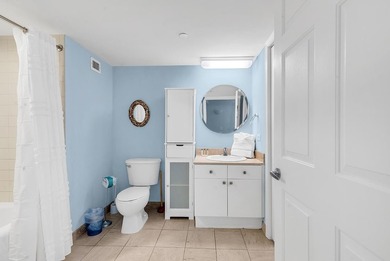 This 2 bed, 2 bath unit is turnkey and fully furnished, with a - photo 20