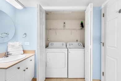 This 2 bed, 2 bath unit is turnkey and fully furnished, with a - photo 21