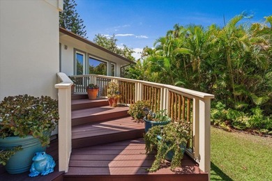 Enjoy sweeping ocean views that frame Kaho'olawe and Molokini - photo 22