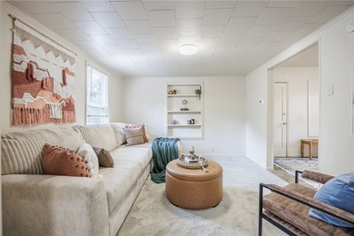 Welcome to 77 Boxart Street! A turnkey 4-bedroom/1.5-bath - photo 8