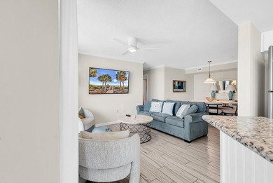 This 2 bed, 2 bath unit is turnkey and fully furnished, with a - photo 31