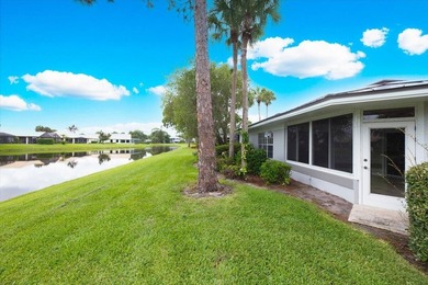 Great opportunity to own a one-story, true 3-bedroom villa in - photo 37