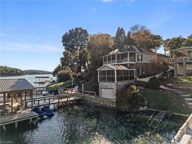 Badin Lake Home For Sale in New London North Carolina