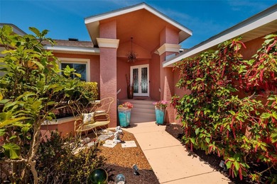 Enjoy true island living from your own private oasis! This - photo 3