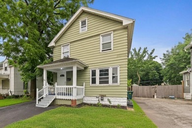 Welcome to this charming 3-bedroom, 1-bath home in Rochester's - photo 1