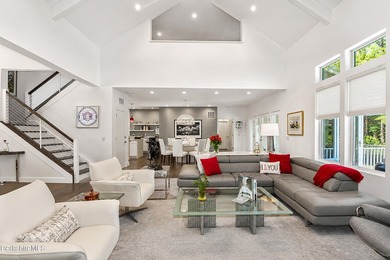 Experience refined Berkshire living at Devon Meadows, one of the - photo 22