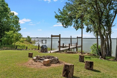 Gorgeous, move-in ready 2-bedroom, 2-bathroom home nestled near - photo 3