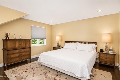 Experience refined Berkshire living at Devon Meadows, one of the - photo 35