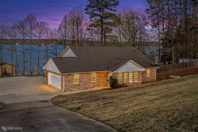 Lake Claiborne Home For Sale in Homer Louisiana
