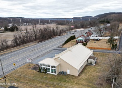 FOR SALE OR LEASE. Fantastic opportunity to own this 8,304 - photo 7