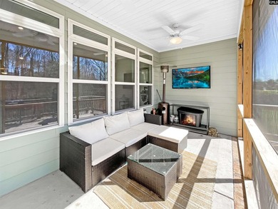 Welcome to 10117 Lakeshore Drive, a stunning 3-bedroom, 2 - photo 13