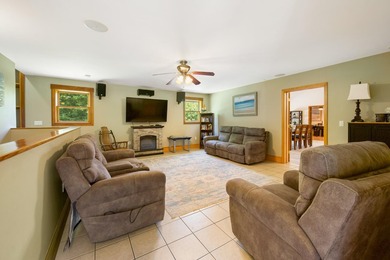 Welcome to 1 Dakin Lane, where modern comfort meets Maine living - photo 17