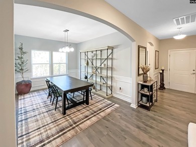 Welcome to 10117 Lakeshore Drive, a stunning 3-bedroom, 2 - photo 24