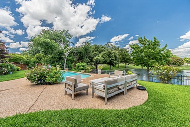 Rarely found! Experience the most spectacular waterfront home - photo 34