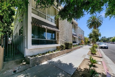 1070 Chestnut - photo 8