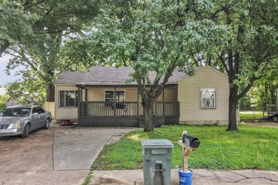 Mississippi River Home For Sale in Memphis Tennessee