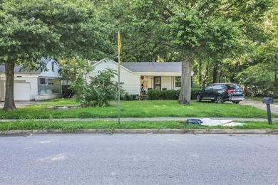 Mississippi River Home For Sale in Memphis Tennessee