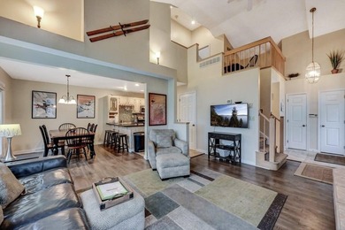 3 LEVELS Turnkey home......Beautiful End unit, 4 bedroom, 3 bath - photo 18