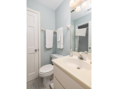 Welcome to 6 4th Avenue, a classic beach retreat just steps from - photo 21
