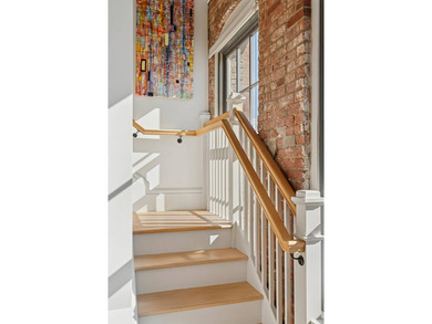 Occupying the entire 3rd floor of the southwest wing of the - photo 9