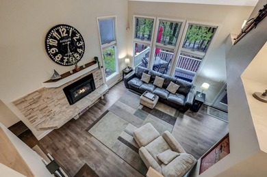 3 LEVELS Turnkey home......Beautiful End unit, 4 bedroom, 3 bath - photo 36