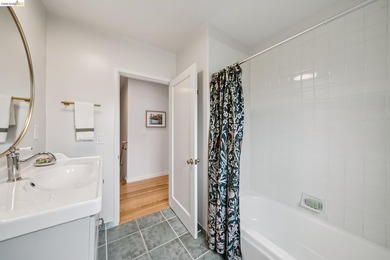 Situated in Berkeley's highly sought-after Westbrae neighborhood - photo 37