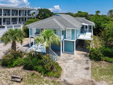 Welcome to 6 4th Avenue, a classic beach retreat just steps from - photo 44