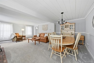 This charming Center Moriches 4/5-bedroom Colonial dates back to - photo 10