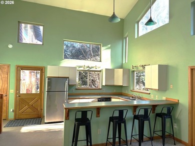 Experience the best of coastal living in this light-filled - photo 6