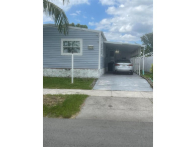 Lake Home For Sale in Pembroke Pines, Florida