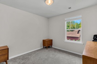 Live the Lowcountry lifestyle in this like-new 2024 townhome in - photo 27
