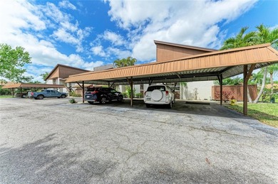 Enjoy affordable Florida living in this well-maintained - photo 3