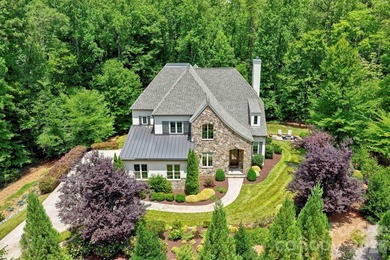 A first offering of this custom-built Simonini home in The - photo 1