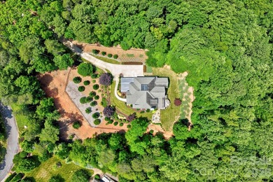 A first offering of this custom-built Simonini home in The - photo 2