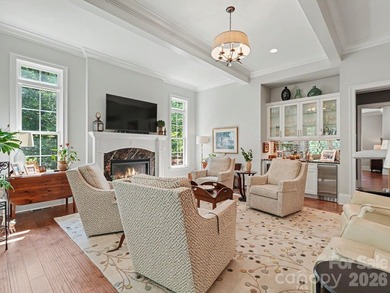 A first offering of this custom-built Simonini home in The - photo 7