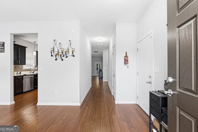 Welcome home to this well-maintained 3-bedroom, 2-bath ranch - photo 2