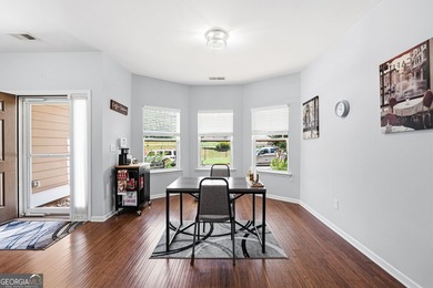 Welcome home to this well-maintained 3-bedroom, 2-bath ranch - photo 7