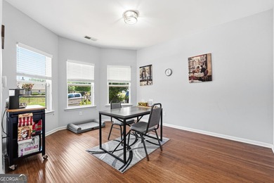 Welcome home to this well-maintained 3-bedroom, 2-bath ranch - photo 8