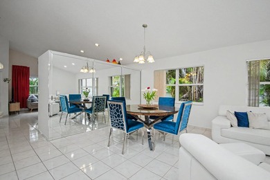 Beautiful updated corner unit 2 br 2 bath.+55 community - photo 12
