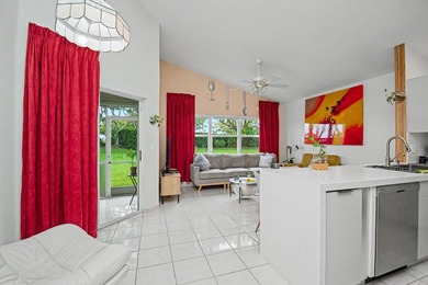 Beautiful updated corner unit 2 br 2 bath.+55 community - photo 13
