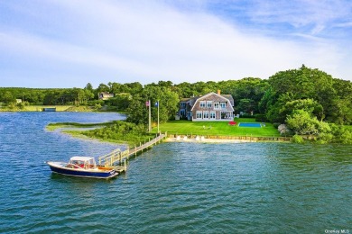 Great Peconic Bay Home For Sale in Southampton New York