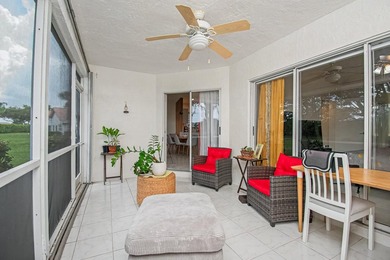 Beautiful updated corner unit 2 br 2 bath.+55 community - photo 35