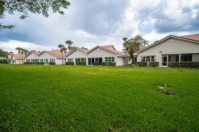 Beautiful updated corner unit 2 br 2 bath.+55 community - photo 37