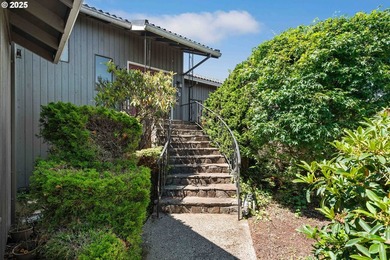 Custom Updated Home on Telegraph Hill with Bay Views.This - photo 4