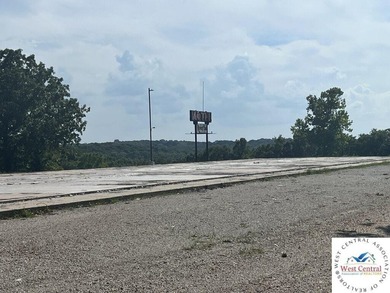12 acres located perfectly between both Lake of the Ozarks and - photo 8